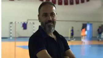 Köyceğiz Belediye Spor'da Flaş Gelişme: Baş Antrenör Mehmet Deniz Görevini Bıraktı