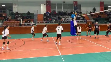 Köyceğiz Voleybol Turnuvası'nda Dokuzuncu Gün: Güçlü Ekipler Zirveyi Keşfediyor