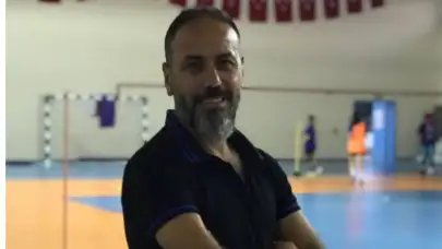 Köyceğiz Belediye Spor'da Flaş Gelişme: Baş Antrenör Mehmet Deniz Görevini Bıraktı