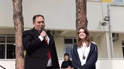 Naip Hüseyin Anadolu Lisesi Öğrencisi Yasemin Demir’den Okçulukta Gururlandıran Başarı