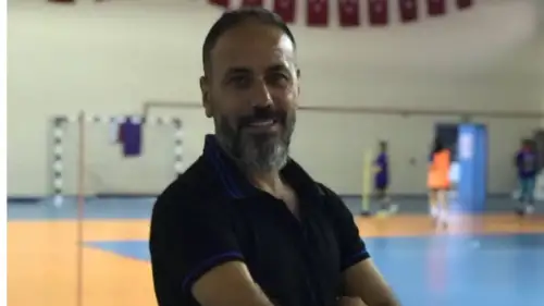 Köyceğiz Belediye Spor'da Flaş Gelişme: Baş Antrenör Mehmet Deniz Görevini Bıraktı
