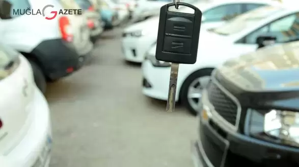 Fabrika Garantili 2. El Araçları Yarı Fiyata Satıyor! Ford, Fiat, Toyota, Opel, Peugeot Büyük Kampanya!