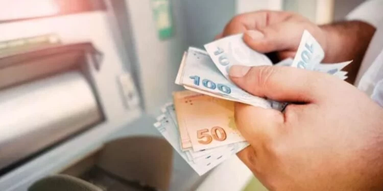 Bakiyeli hesap sayısı 15 milyonu aşarak rekor kırdı