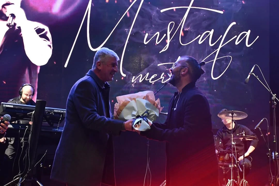 Başkan Ali Erdoğan’dan Köyceğiz’deki Yeni Yıl Coşkusuna Flaş Mesaj: Eğlence Durmayacak!