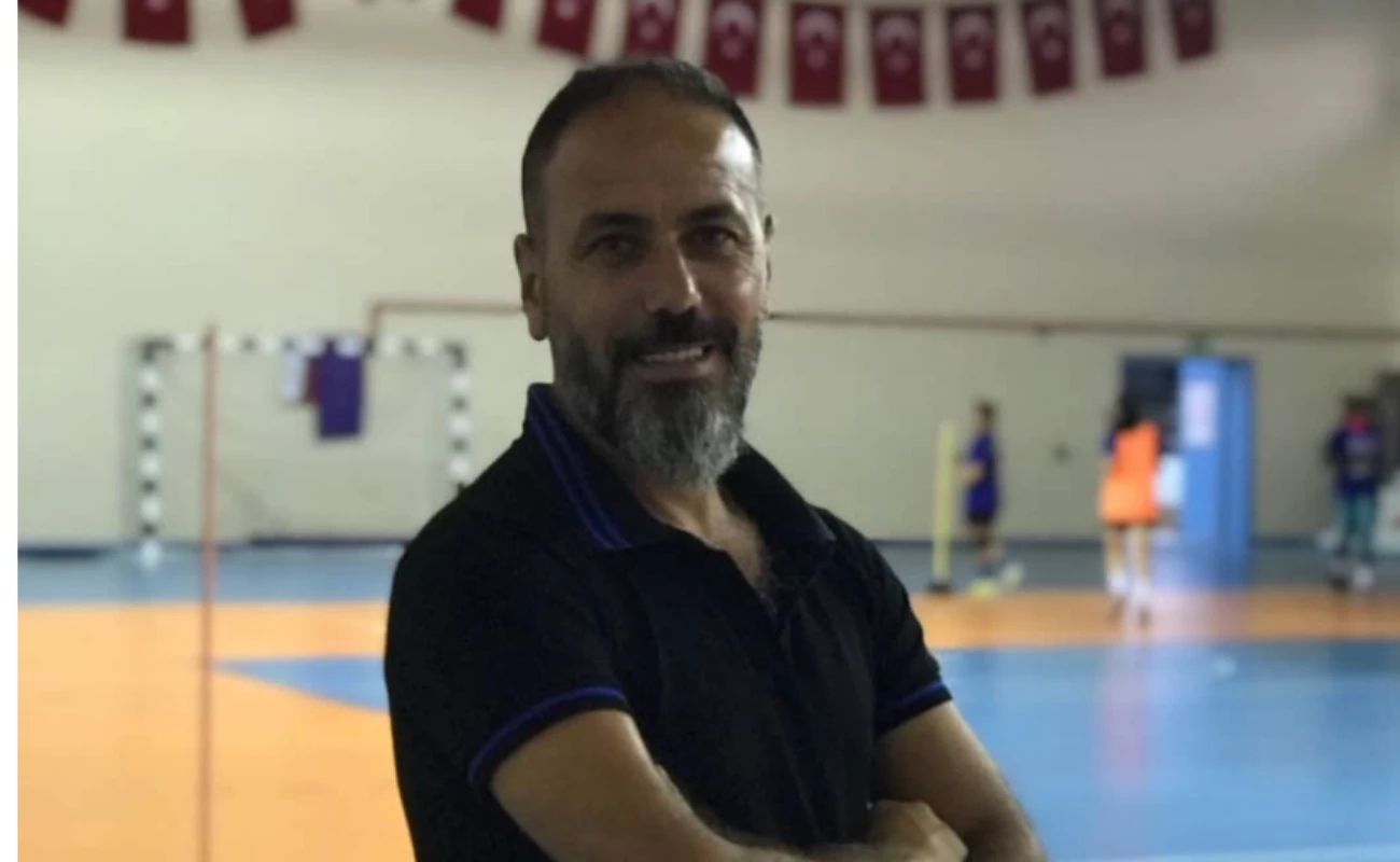 Köyceğiz Belediye Spor'da Flaş Gelişme: Baş Antrenör Mehmet Deniz Görevini Bıraktı